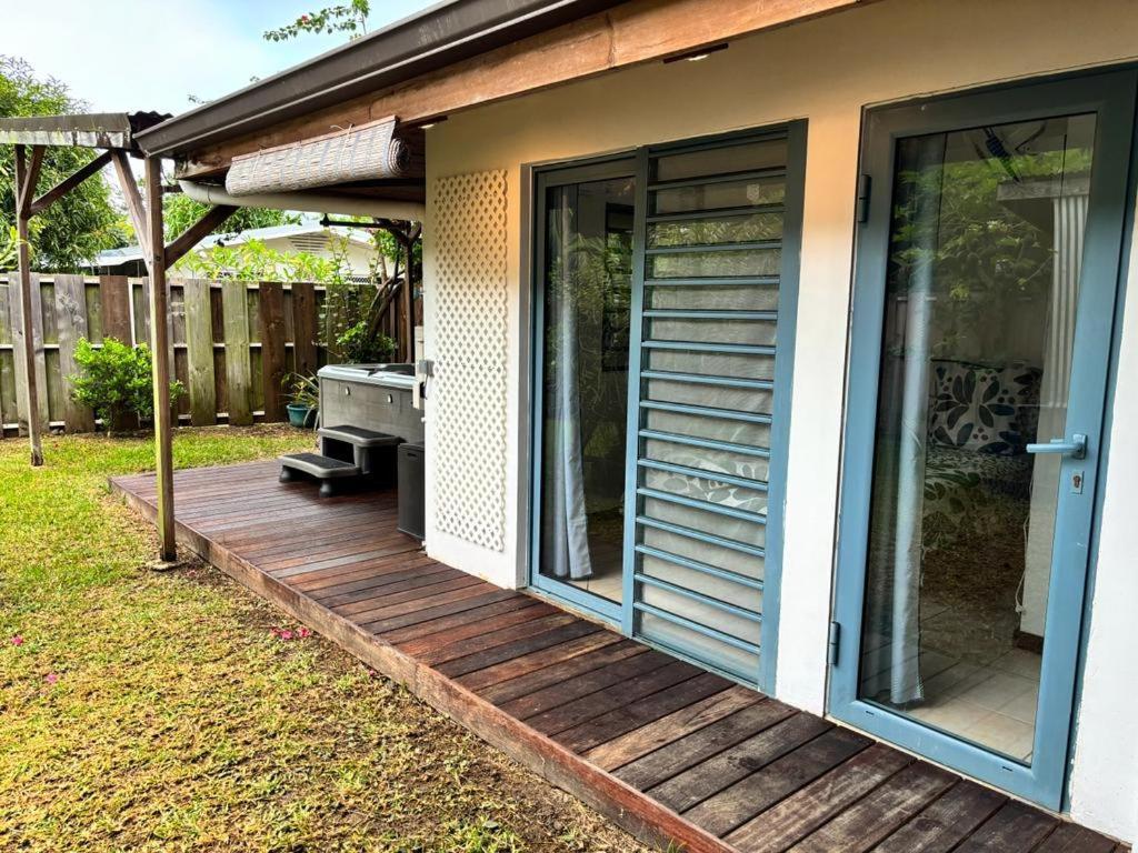 Soleil,jardin Et Jacuzzi Apartment